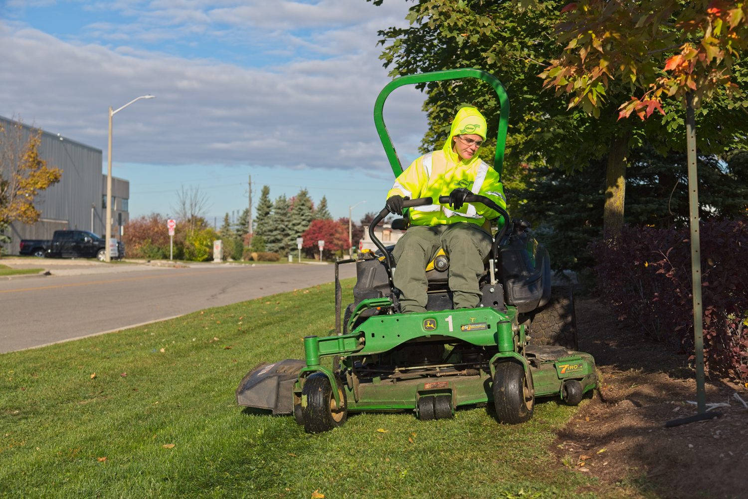 The Power of Curb Appeal: Boosting Employee Mental Health and Attracting Top Talent